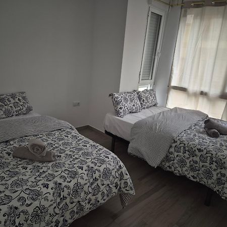 Centrum F Аликанте Номер фото