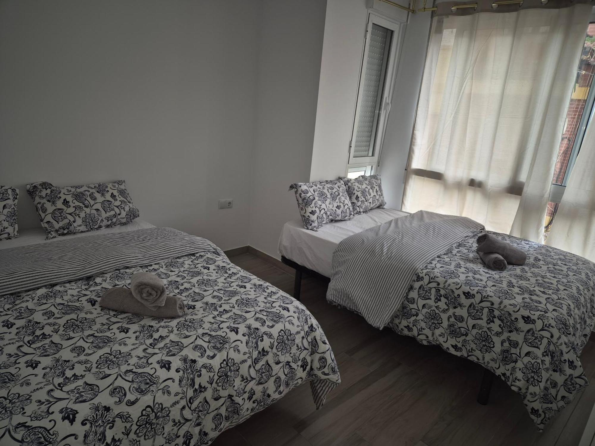 Centrum F Аликанте Номер фото