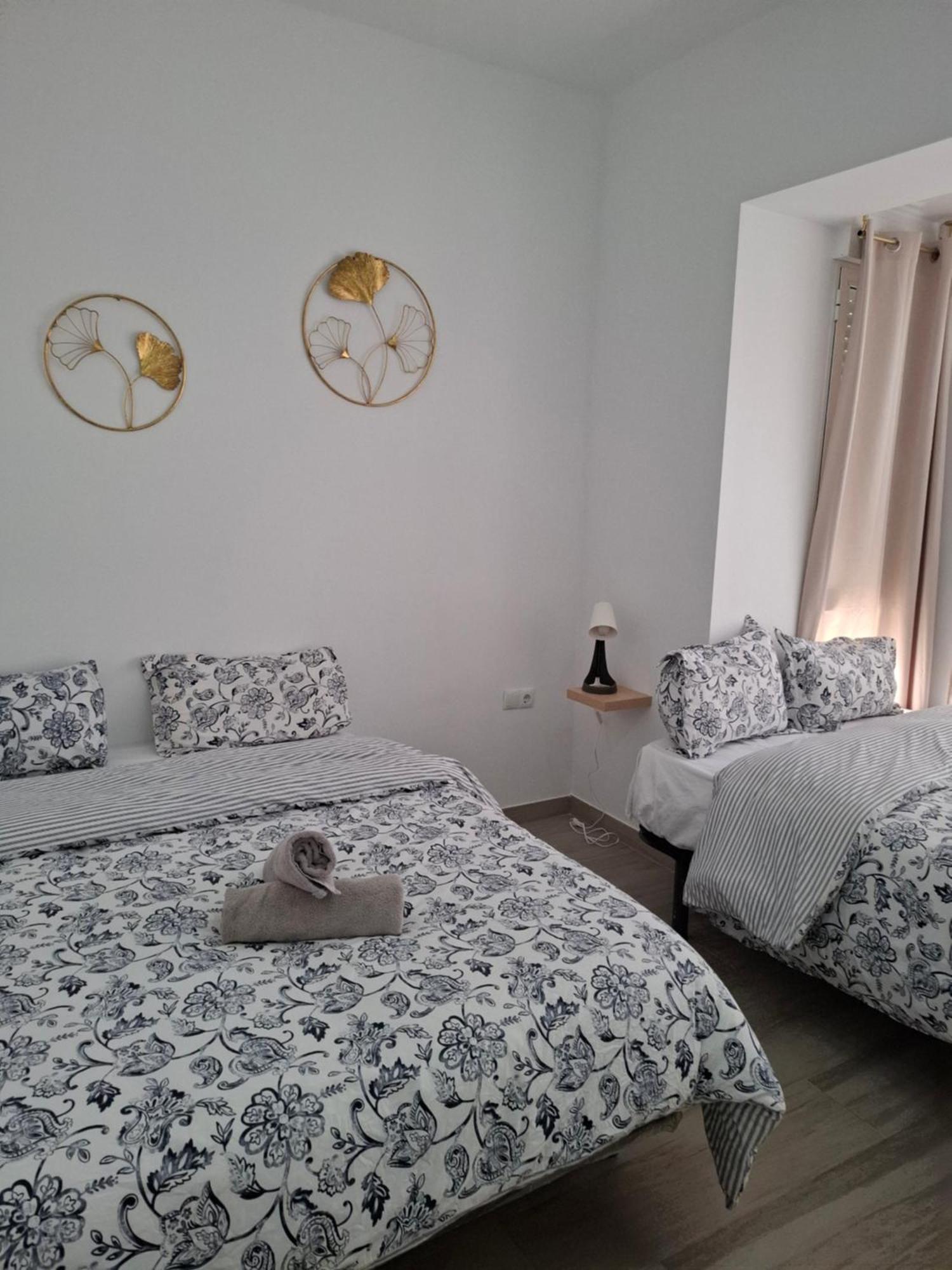 Centrum F Аликанте Номер фото